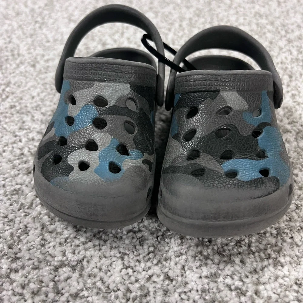 Kids Clog Shoes - Black and Blue
